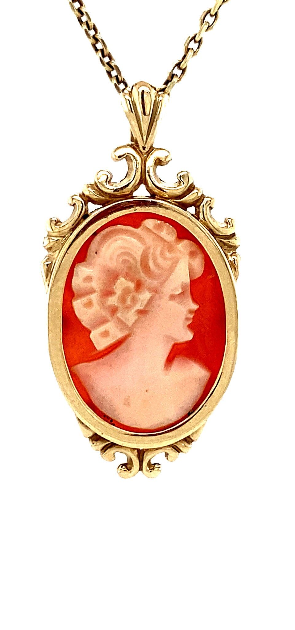 Vintage 9K Gold Pendant with Cameo